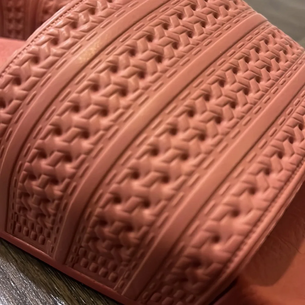 Adidas Adilette Premium Slides Sandals Shoes Made in Italy CQ2236 pink Women’s 8 - Picture 9 of 11